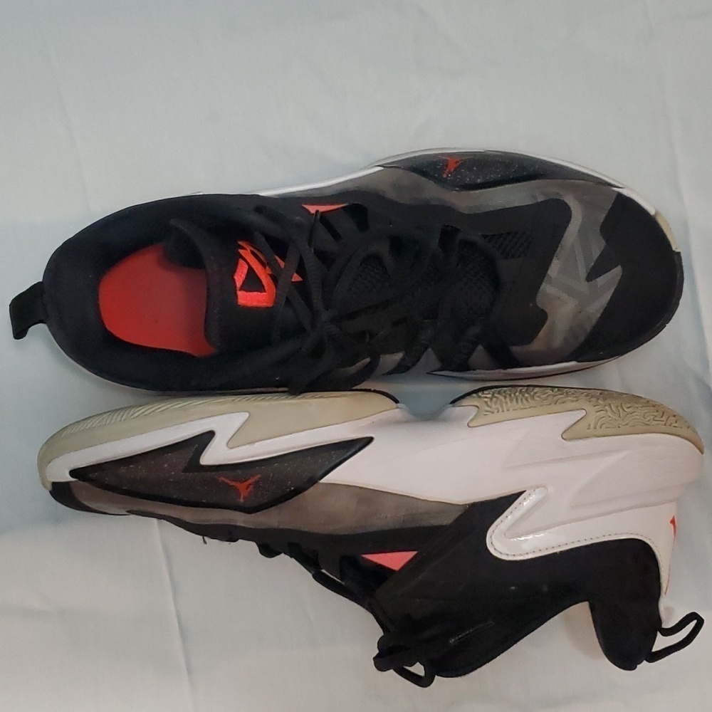 Mens Nike Air Jordan One Take 3 Basketball Shoes, Size 9